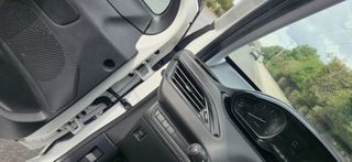 Peugeot 208 2017 1.6_Diesel-thumb-19