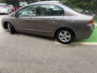 Honda Civic 2010 Honda Civic Hybrid (IMA) Facelift Sedan-thumb-5