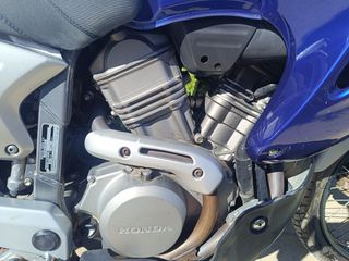 Honda Transalp 650 2007-thumb-8