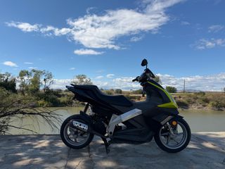 Derbi GP-1 50 2009-thumb-1