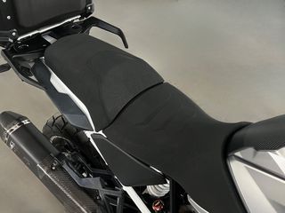 KTM 1290 Super Adventure 2023 S V2-thumb-18