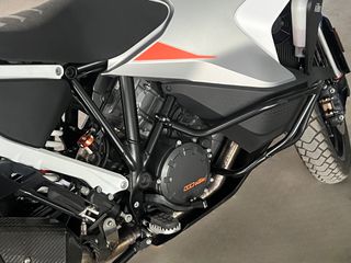 KTM 1290 Super Adventure 2023 S V2-thumb-23