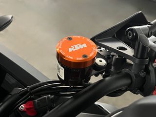 KTM 1290 Super Adventure 2023 S V2-thumb-27