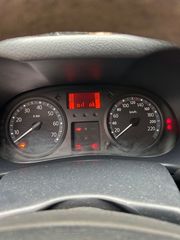 Renault Clio 2004