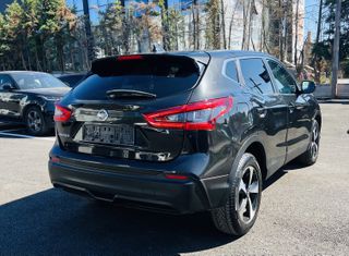 Nissan Qashqai 2018-thumb-3