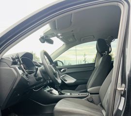 Audi Q3 2022 S-LINE 45 TFSIe-thumb-8