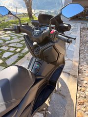 Yamaha XMAX 2023 300-thumb-7