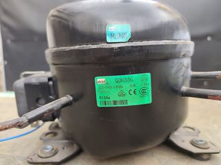 πωλούνται 2 συμπιεστές για ψυγεία