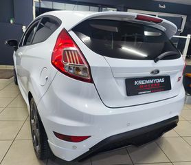 Ford Fiesta 2016 ST 182-thumb-4
