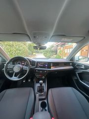 Audi A1 2018-thumb-12