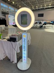 Επαγγελματικό Ring Light Photobooth – Selfie Booth για Events