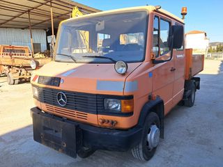 Ανατροπή Mercedes-Benz 1995 508D