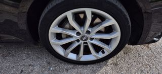 Audi A4 2018 TDI 40 AVANT SPORT-thumb-39