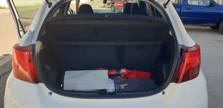 Toyota Yaris 2014-thumb-20