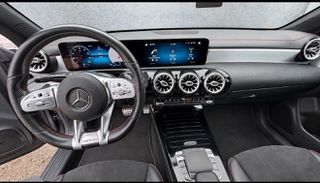 Mercedes-Benz CLA 180 2019 AMG LINE-thumb-6