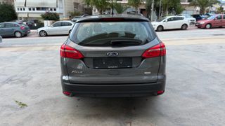 Ford Focus 2016 trend Navi 129.000 Εισαγωγή Ολλανδίας αλλαγμένη ιμάντες-thumb-3