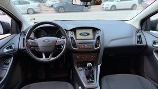 Ford Focus 2016 trend Navi 129.000 Εισαγωγή Ολλανδίας αλλαγμένη ιμάντες-thumb-7