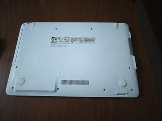 Asus-thumb-2