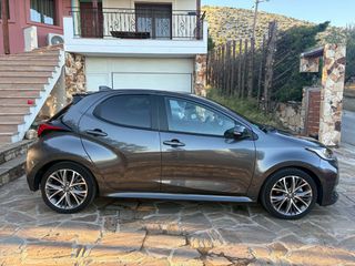 Toyota Yaris 2024-thumb-3