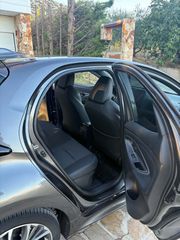 Toyota Yaris 2024-thumb-7