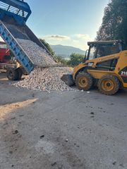 Εκσκαφάκι (διαβολάκι) CAT 2006 cat216b-thumb-5
