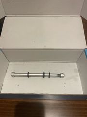 Tacx thru axle