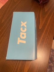 Tacx thru axle-thumb-2