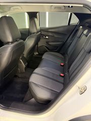 Peugeot 2008 2022-thumb-5