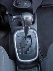 Toyota Yaris 2015 1.5 HYBRID ΜΟΝΟ 60 ΧΧΛΜ ΑΥΤΌΜΑΤΟ-thumb-44