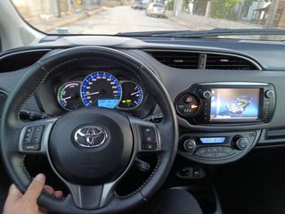 Toyota Yaris 2015 1.5 HYBRID ΜΟΝΟ 60 ΧΧΛΜ ΑΥΤΌΜΑΤΟ-thumb-30