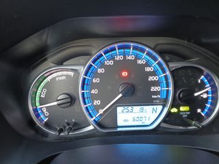 Toyota Yaris 2015 1.5 HYBRID ΜΟΝΟ 60 ΧΧΛΜ ΑΥΤΌΜΑΤΟ-thumb-34
