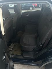 Nissan Qashqai+2 2008-thumb-12