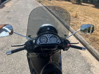 Piaggio Beverly 300i Tourer 2010 BEVERLY 300I TOURER-thumb-2