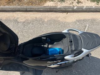 Piaggio Beverly 300i Tourer 2010 BEVERLY 300I TOURER-thumb-7