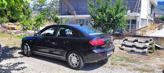 Mazda 3 2005-thumb-2