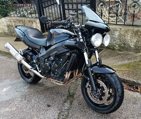 Triumph Speed FOUR 2003