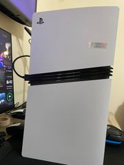 sony playstation 5 pro-thumb-2