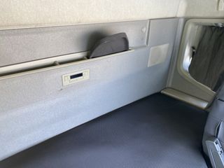 Volvo 2017 FH 460 - INTARDER - ΤΡΟΜΠΑ ΑΝΑΤΡΟΠΗΣ - ΚΟΥΡΤΙΝΑ KRONE 13,7M-thumb-14
