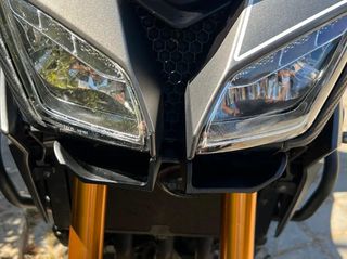 Yamaha Tracer 900 / GT (15-20) 3D Printed Μπροστινό Spoiler Φαναριού (Front Downforce Winglet)