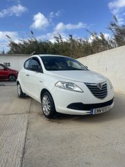 Lancia Ypsilon 2013