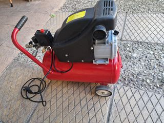 Αεροσυμπιεστής Air-Phoon 24L – 1500W – 8 bar – Ελάχιστα χρησιμοποιημένος