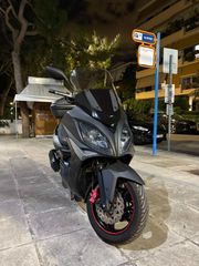 Kymco Xciting 300i 2015-thumb-4