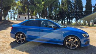 Audi A3 2018 3X s-line quattro-thumb-2