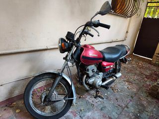 Honda CM 200 1983 CM 200 T-thumb-2