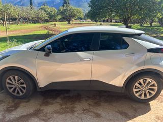 Toyota C-HR 2024