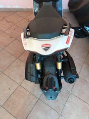 Thrust Huracan 300 2025 MOMO DESIGN edition 29hp-thumb-6