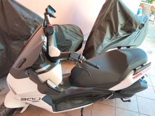 Thrust Huracan 300 2025 MOMO DESIGN edition 29hp-thumb-20