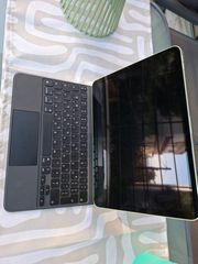 I pad Air 4th generation-thumb-1