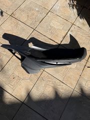 Piaggio Beverly 300 hpe δεξί πάτωμα όλο το πλαστικό