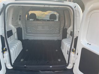Fiat Fiorino 2017-thumb-6